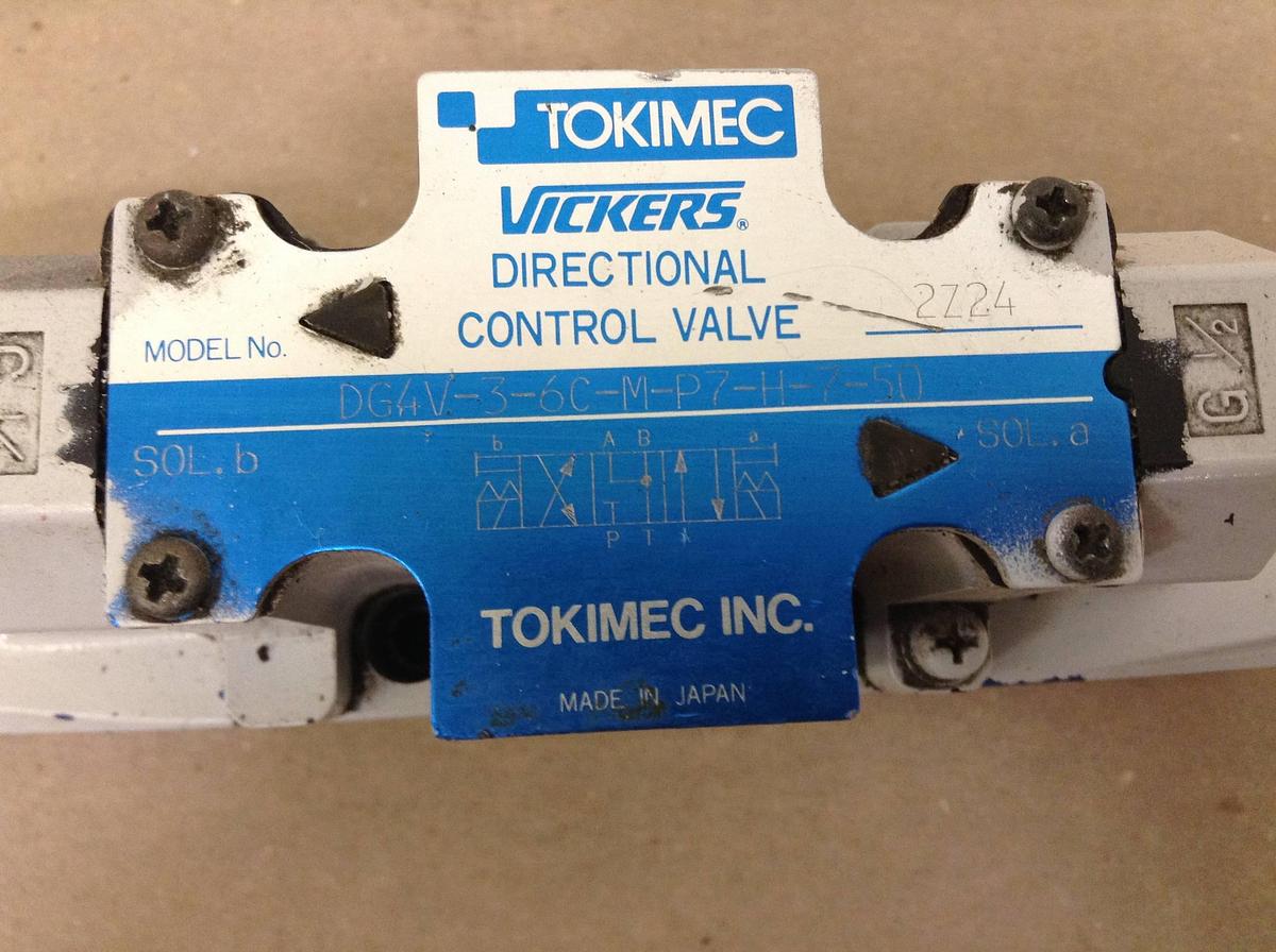Used VICKERS Directional Control Valve DG4V36CMP7H750 USED