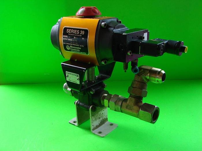 Used WORCESTER CONTROLS Actuator 10 #8752