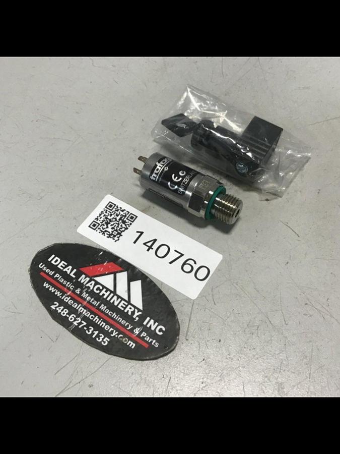 Used TRAFAG Pressure Sensor 8252.74.2515 USED
