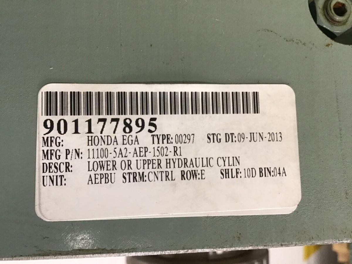 Used HONDA EGA Lower or Upper Hyd Cylinder 901177895 Used