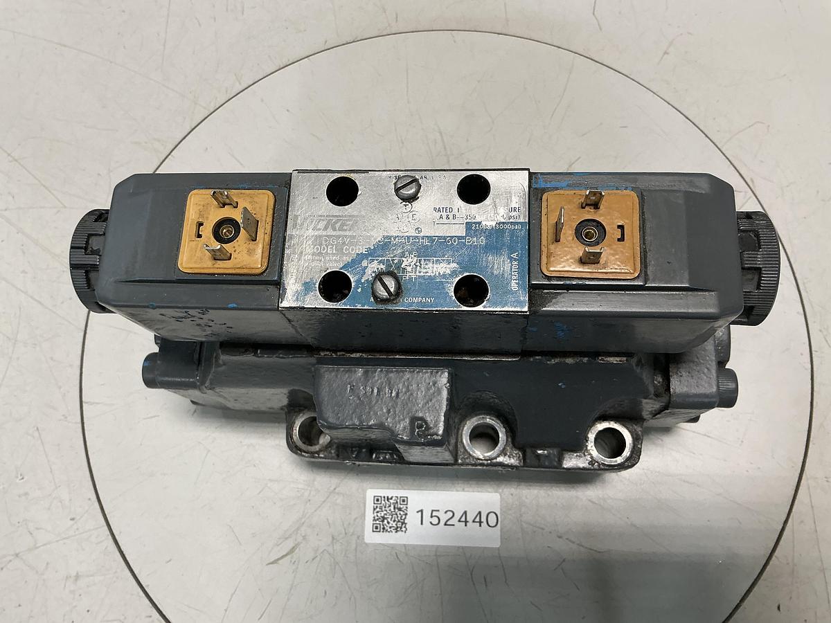 Used VICKERS DG4V-3-6C-M-U-HL7-60-B10