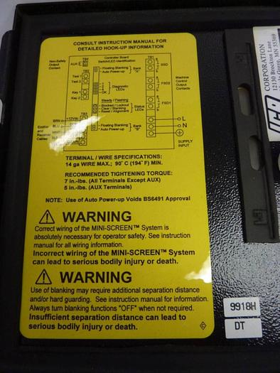 Used BANNER ENGINEERING Light Curtain Control Box MSCA-1 #8918