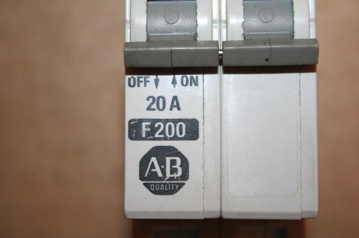 Used ALLEN BRADLEY 20 Amp Circuit Breaker 1492-CB2/F200 SER B #18840