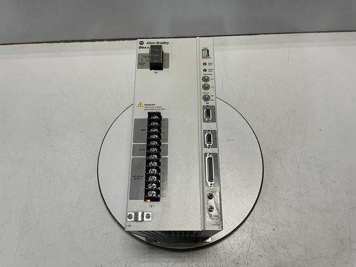 Used ALLEN BRADLEY 2098-DSD-075-SE