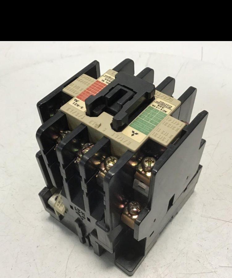 Used MITSUBISHI Magnetic Contactor S-K21 USED