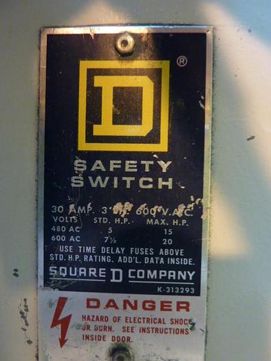 Used SQUARE D 30 Amp Safety Disconnect Switch H361 E1 Used