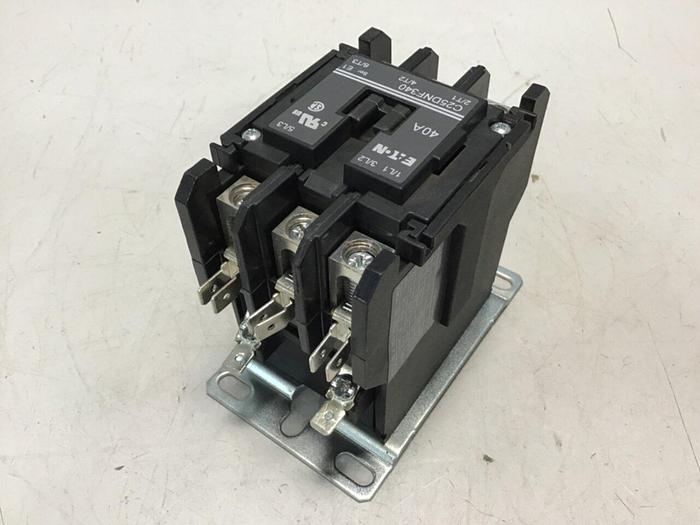 Used CUTLER-HAMMER Contactor C25DNF340 #126673