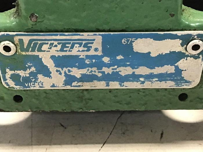 Used VICKERS Valve CVCS25NS210X99 Used