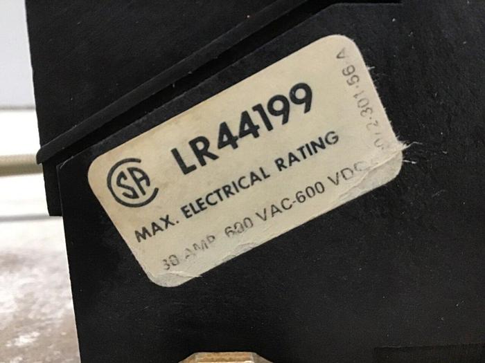 Used SQUARE D Disconnect Switch 9422-TC-3 USED