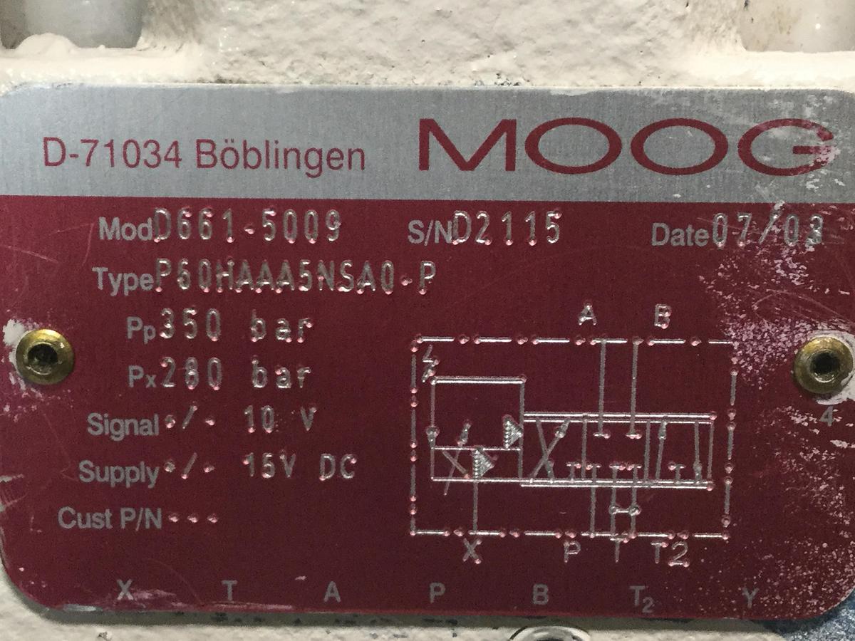 Used MOOG D661-5009 SERVO JET HYDRAULIC VALVE USED 
