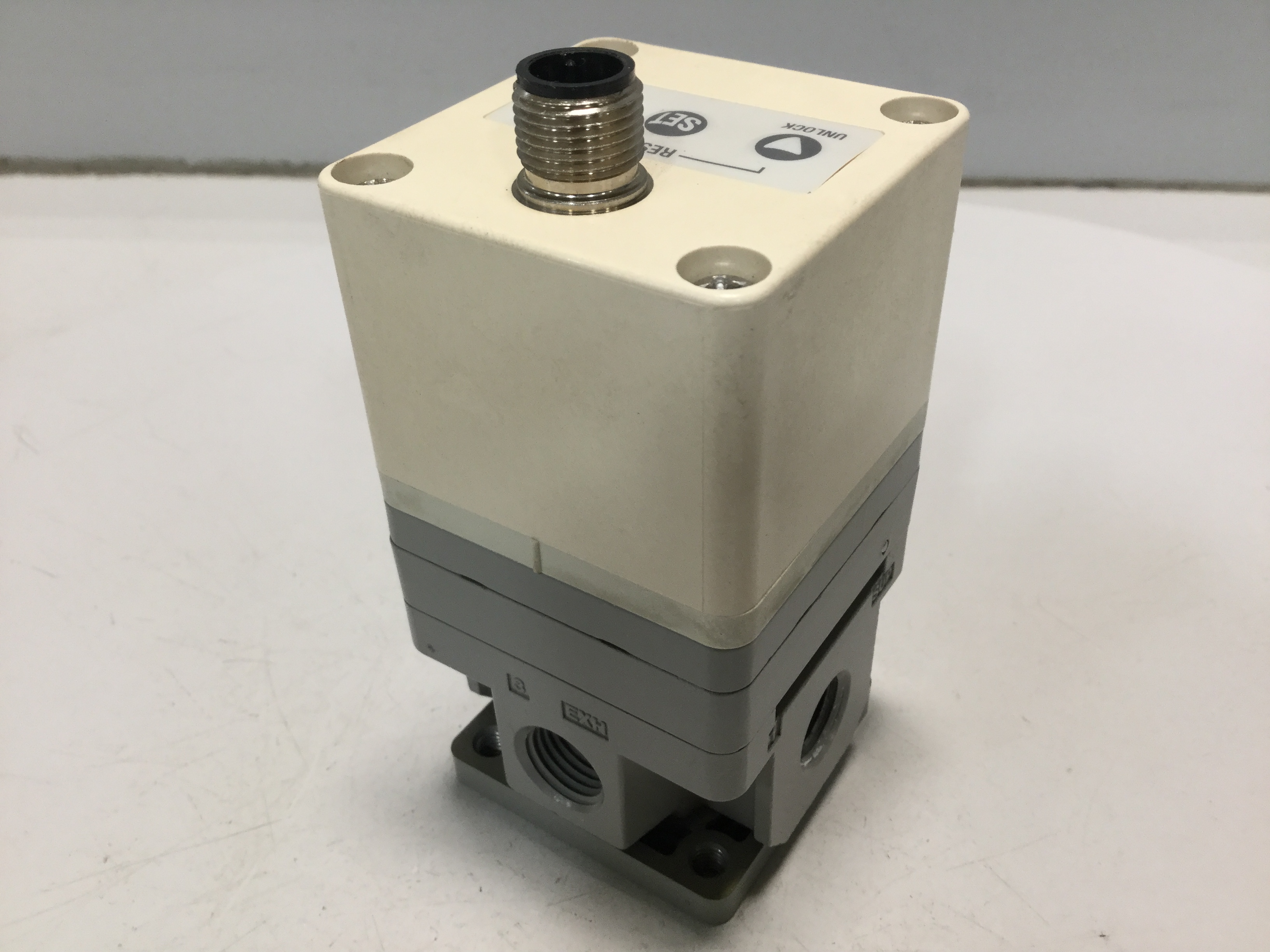 Used SMC Regulator ITV2030-312BL Used