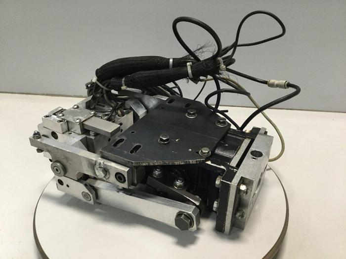 Used SEPRO ROBOTIQUE End of Arm Tooling RA037 Used