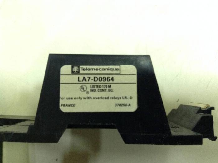 Used TELEMECANIQUE Overload Relay Terminal Block LA7-D0964 #75957