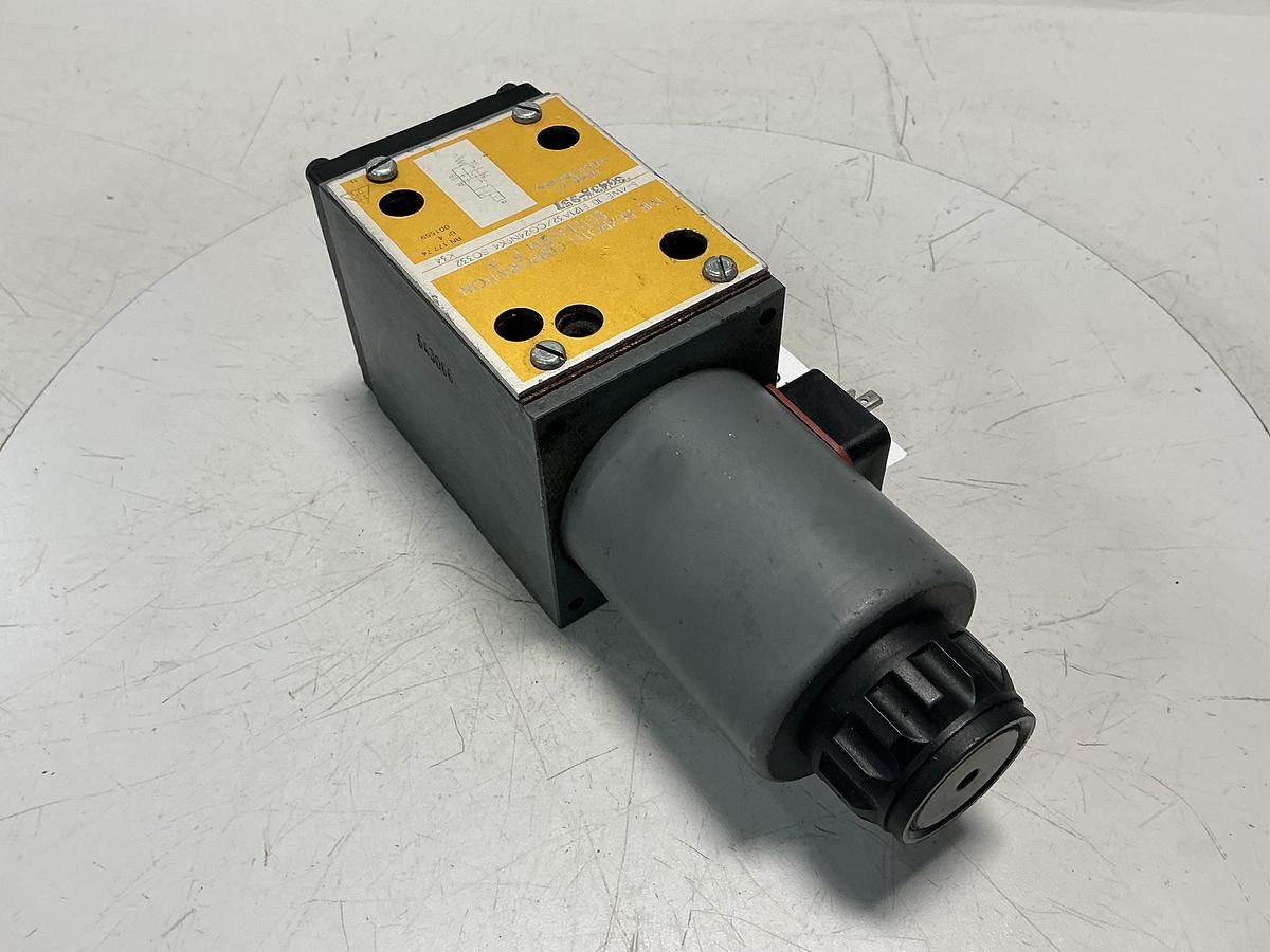 Used REXROTH 5-4WE 10 E121A32/CG24N9K4 SO332