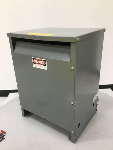 Used SQUARE D 7.5 kVA Transformer 7TQ3925HDIT Used