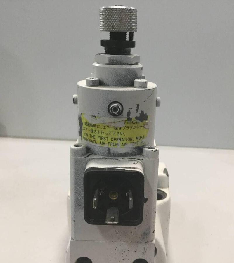 Used TOKIMEC Proportional Relief Valve EPCG2-06-140-Y-11 USED