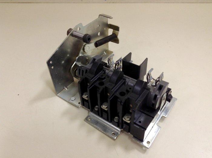 Used ALLEN BRADLEY 60 Amp Disconnect Switch 1494V-DS60 SER D #70371