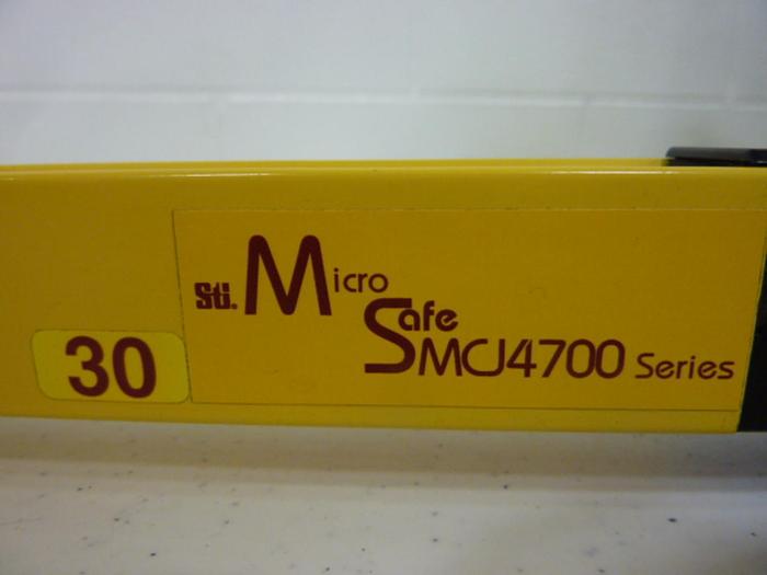 Used STI Light Curtain Transmitter MCJ47-30-1500-X1 Used