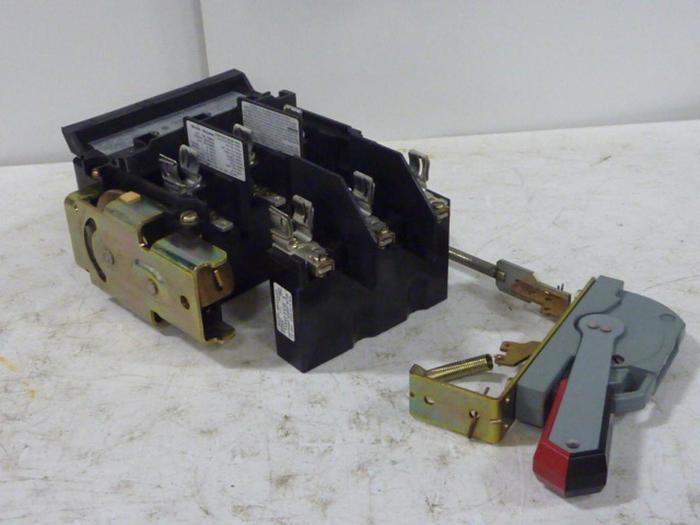 Used ALLEN BRADLEY 30 Amp Disconnect Switch 1494V-DS30 SER A #57423