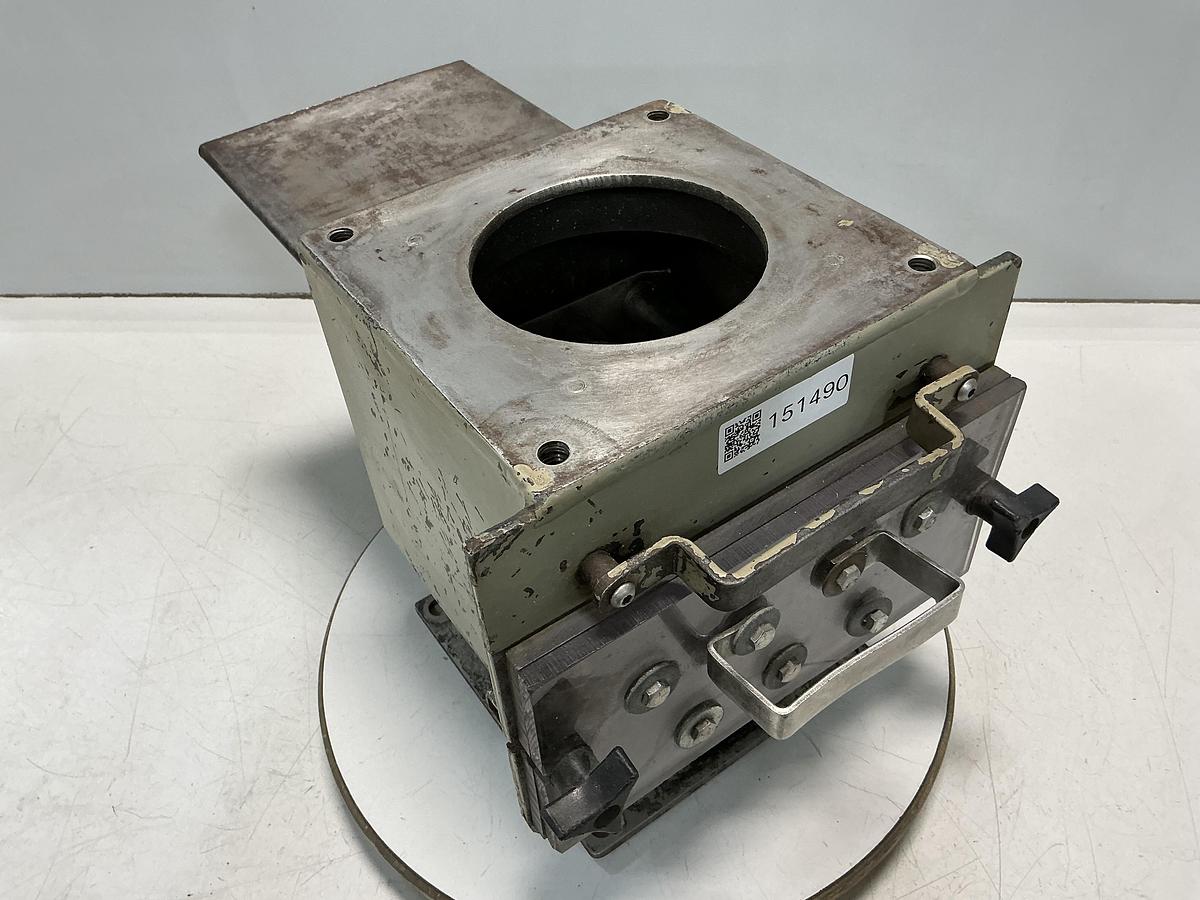 Used METAL FABRICATOR NO MODEL NUMBER