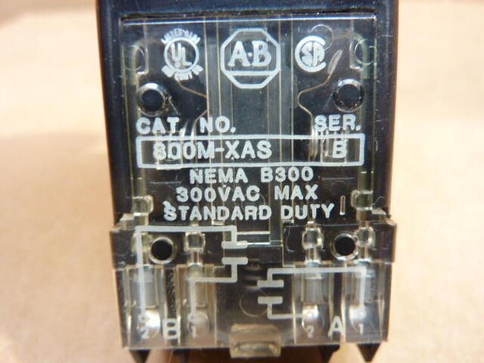 Used ALLEN BRADLEY Push Button 800MB-PT16S RED Used