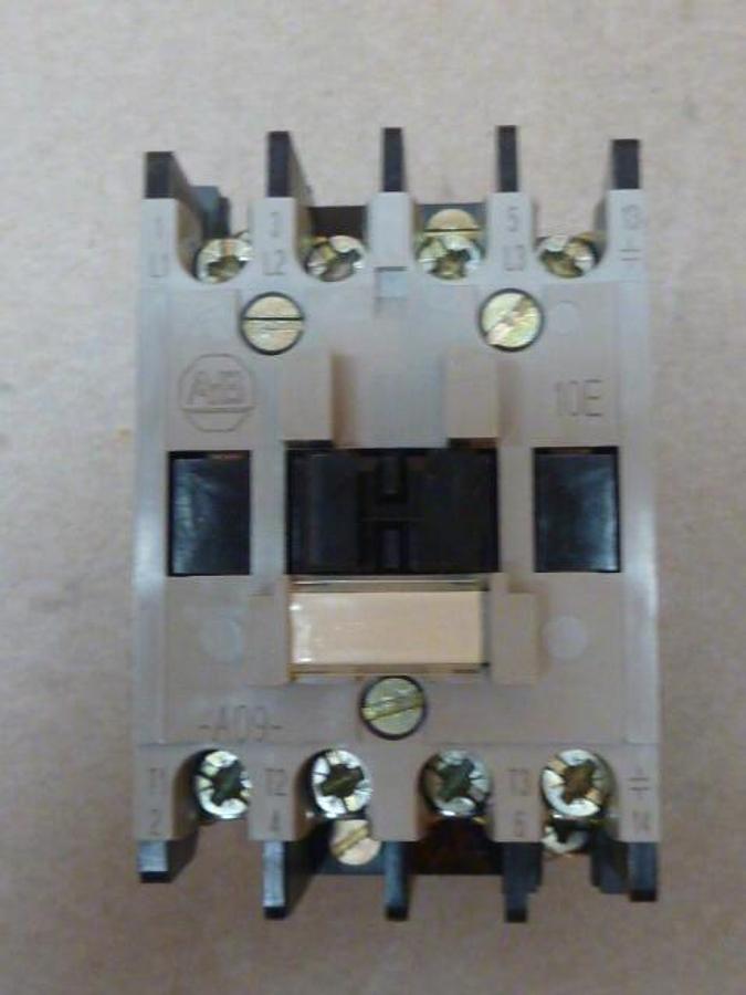 Used ALLEN BRADLEY Contactor 100-A09ND3 SER B Used