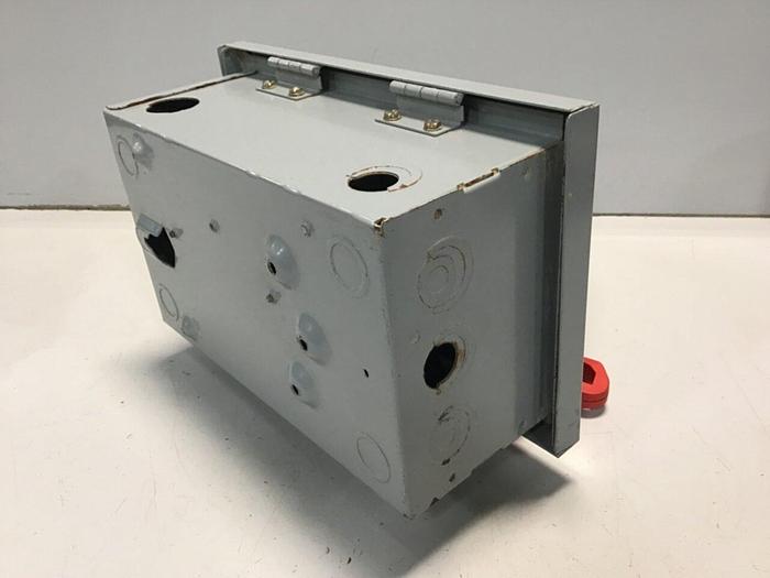 Used SIEMENS 30 Amp Safety Disconnect Switch HNF361 VBII #130004