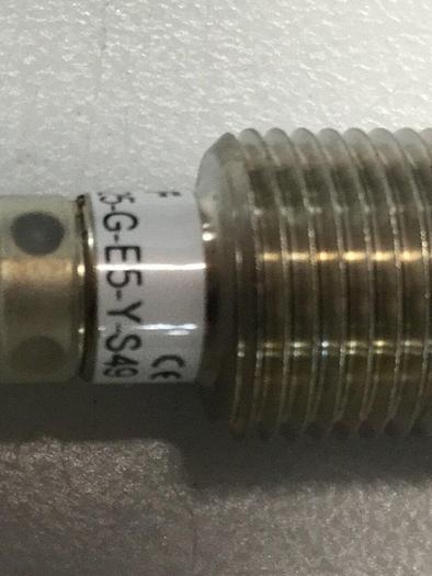 BALLUFF Proximity Switch BES 516-325-G-E5-Y-S49 USED
