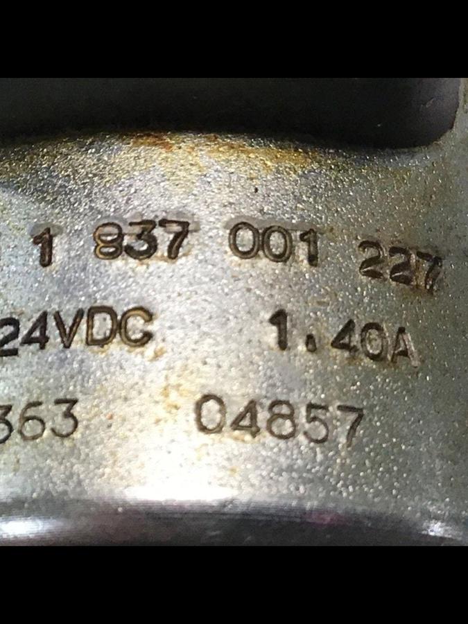 Used BOSCH Valve 0 810 091 266 Used