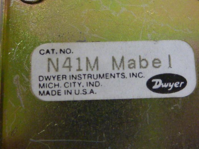 Used DWYER Gauge Transmitter N41M #53747