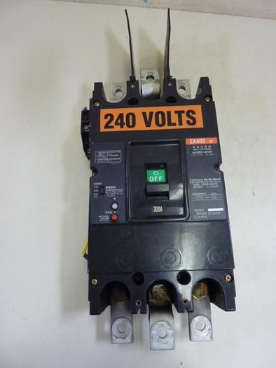 Used HITACHI 300 Amp Circuit Breaker EX400 #59707