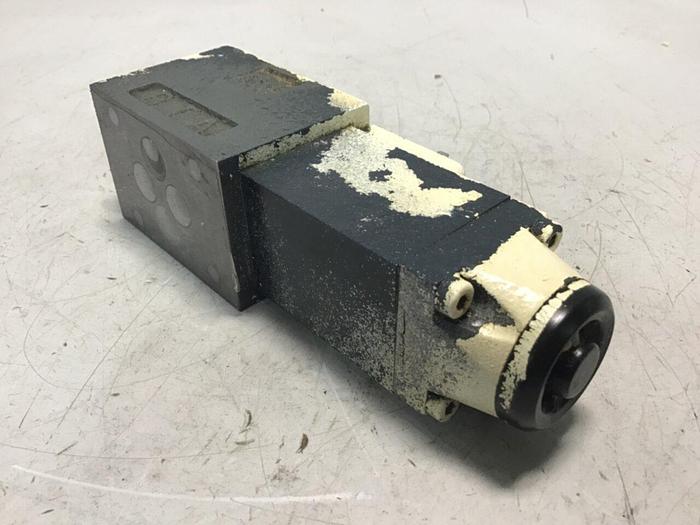 Used MANNESMANN REXROTH Valve 3WE6A53/AG24NZ4 #132326