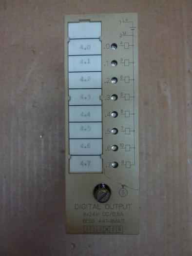 Used SIEMENS Digital Output Module 6ES5 441-8MA11 Used