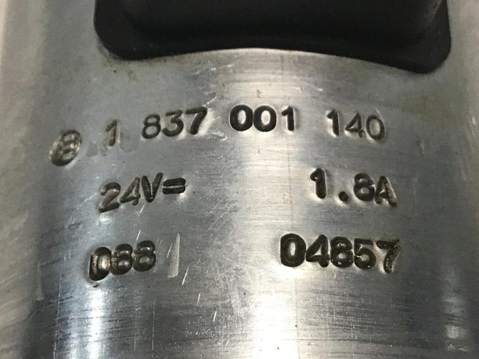 Used BOSCH Valve 081WV10P1V1045WS024/00D51 #132366