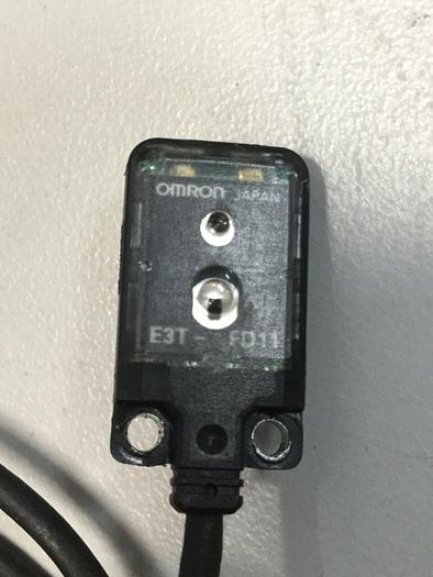 Used OMRON Photoelectric Sensor E3T-FD11 #103415