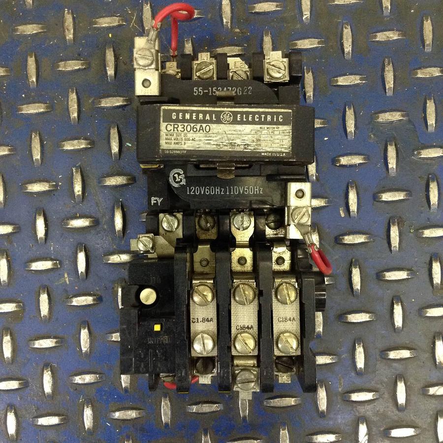 Used GENERAL ELECTRIC (G.E.) Motor Starter Size 00 CR306A0 USED