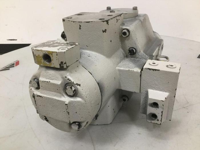 Used TOKIMEC Hydraulic Pump U-P70V1-R-067-VQ Used