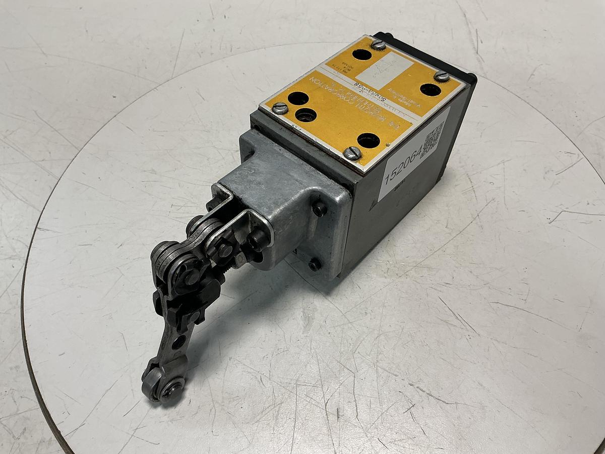 Used REXROTH 5-4 WMRC 10 D30/S0122