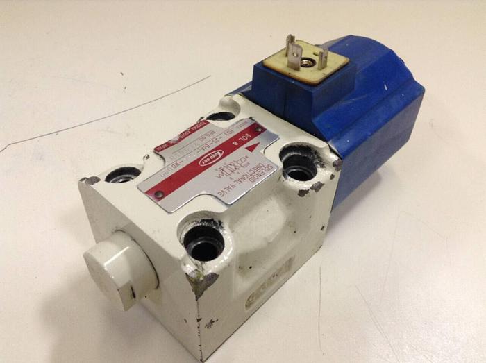 Used TOYOOKI KOGYO Solenoid Directional Valve HD3-2S-BCA-03A-WDD2S #87249