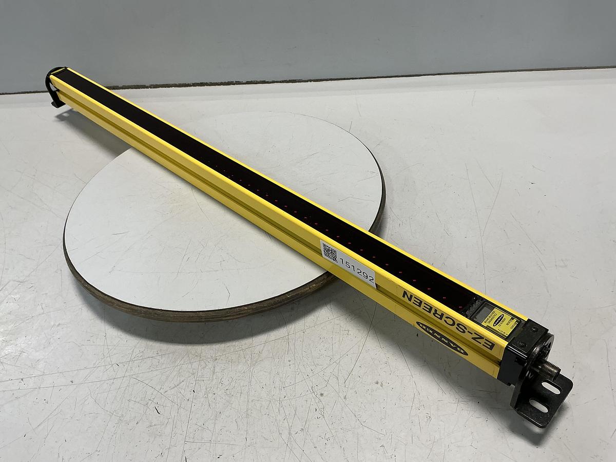 Used BANNER ENGINEERING SLSR30-750Q8