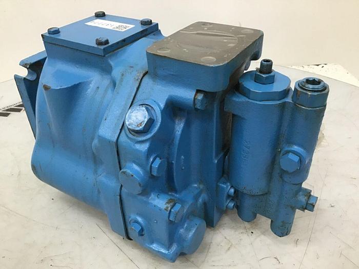 Used VICKERS Pump PVE47QIR122C21V1721 Used