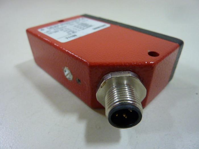 Used LEUZE Luminescence Scanner LRT 440M/P-50-RT-S12 #52203