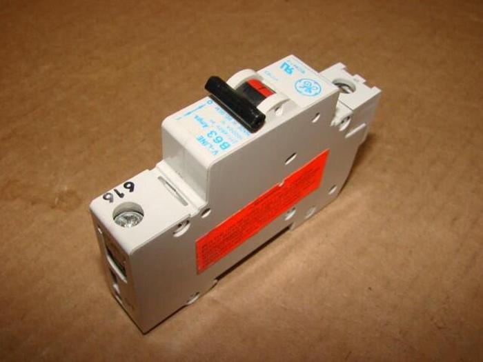Used GENERAL ELECTRIC / GE 63 Amp Circuit Breaker V17163 #21271