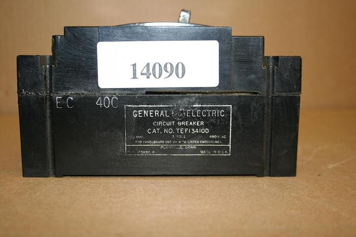 Used GENERAL ELECTRIC / GE 100 Amp Circuit Breaker TEF134100 Used
