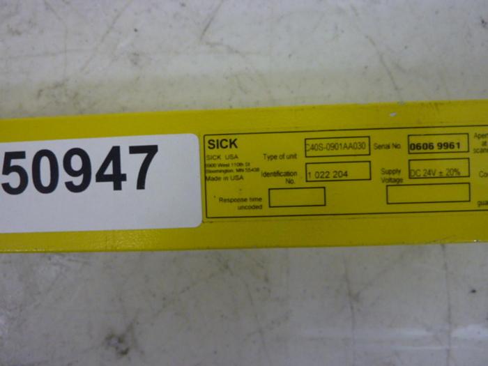 Used SICK OPTIC ELECTRONIC Light Curtain Transmitter C40S-0901AA030 #50947