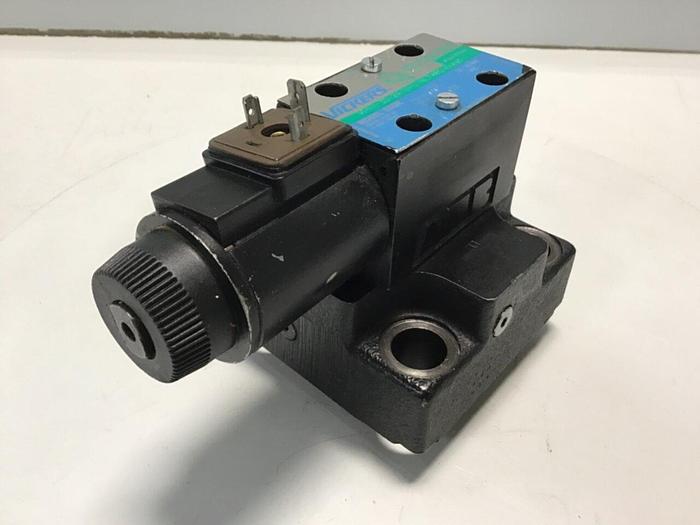 Used VICKERS Valve DG4V3S2AMUHL760EN490 #145596