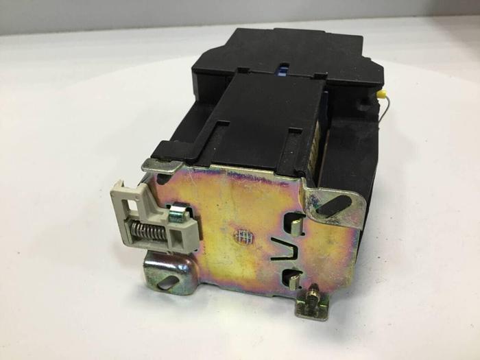 Used TELEMECANIQUE Contactor LP1D3210 #97923