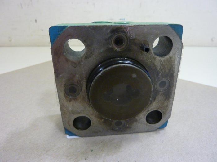 Used VICKERS Valve CVCS25D1S210S19 #64593