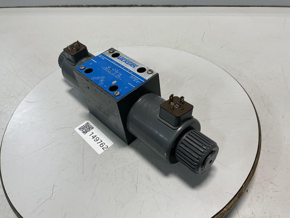 Used VICKERS DG4V 5 2CJ M U H6 20