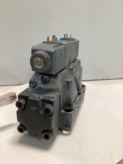 Used VICKERS DG4V-3-6C-M-U-HL7-60-B13